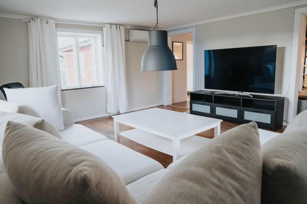 Villa Pa Landet, Habo 外观 照片